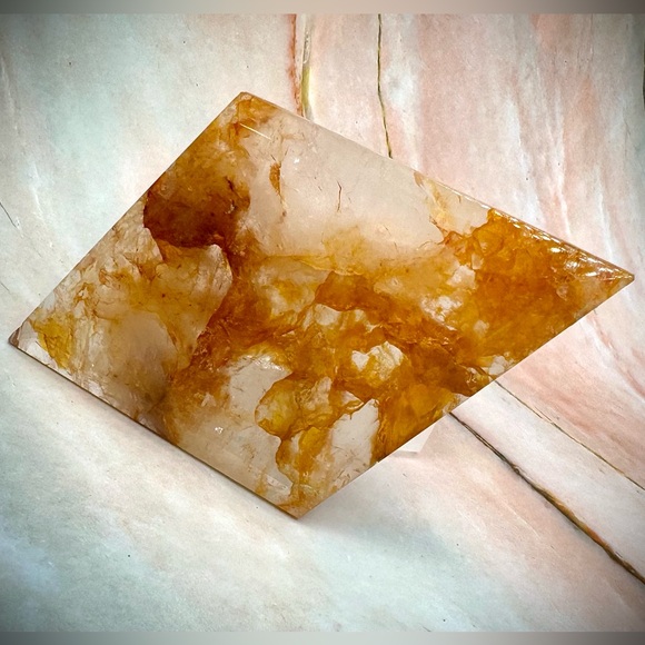 Golden Healer Prism Carving - Picture 6 of 6